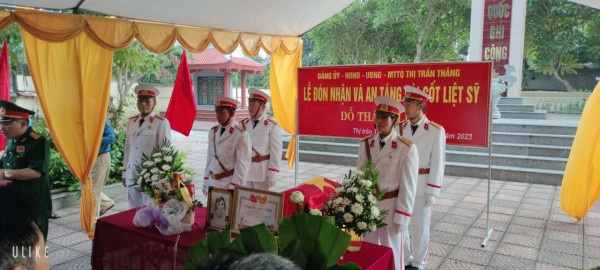 Thị trấn Thắng tổ chức lễ đón nhận và an táng hài cốt liệt sĩ Đỗ Thanh Liêm về nghĩa trang quê nhà