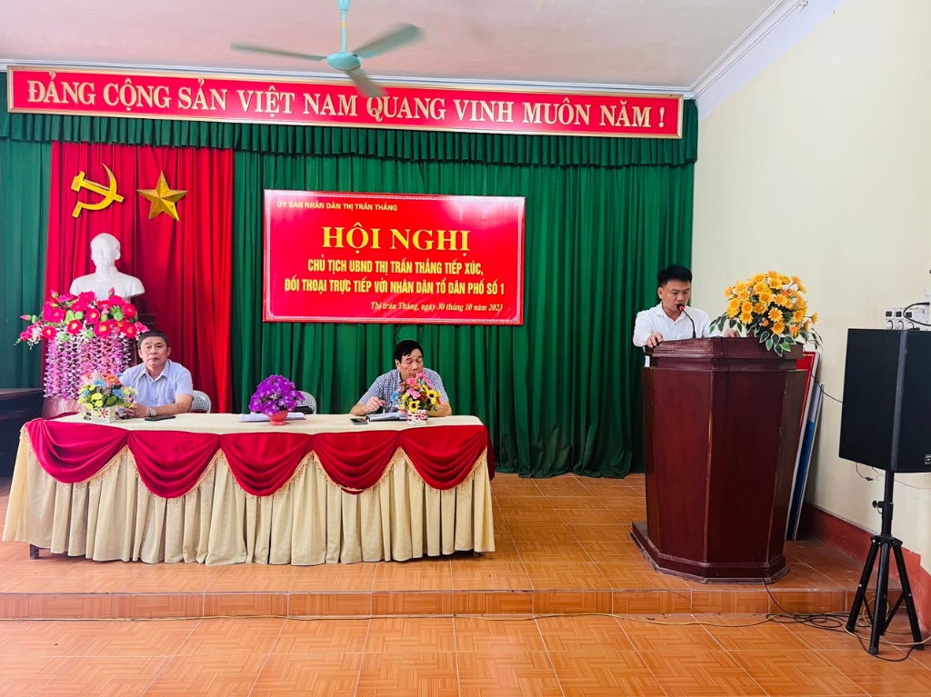 Chủ tịch UBND thị trấn Thắng tổ chức đối thoại với Nhân dân tổ dân phố số 1 năm 2023